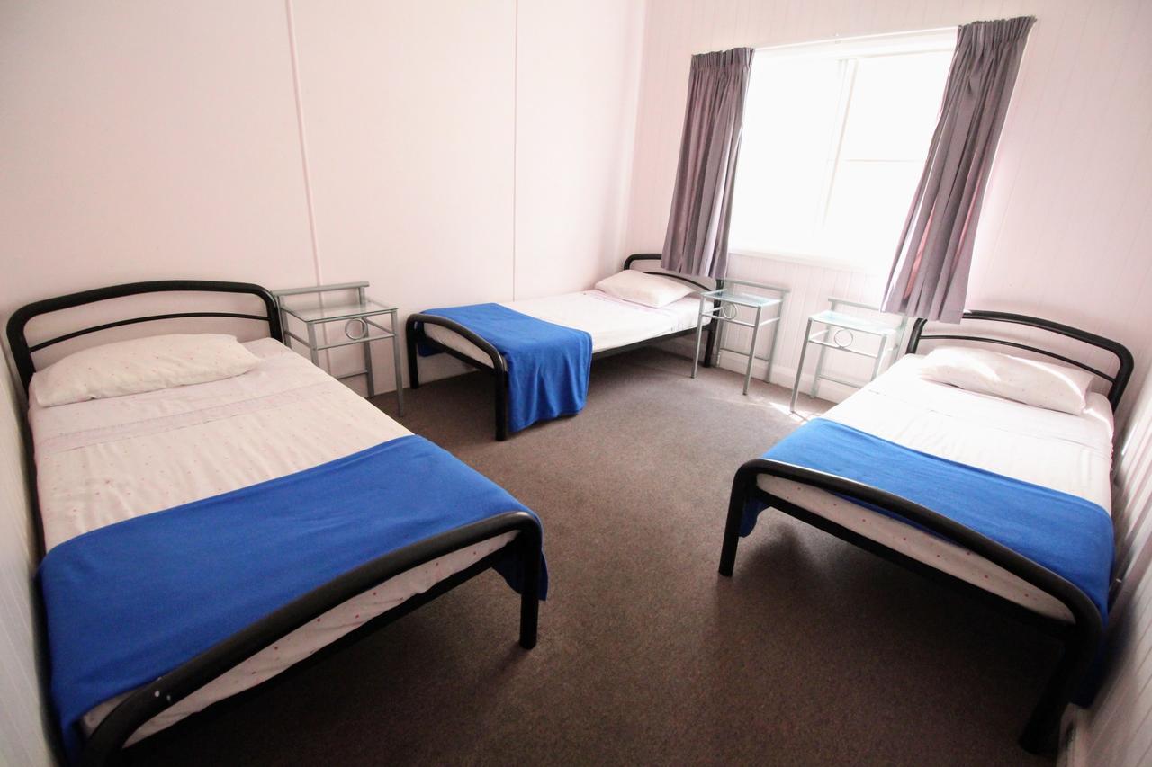 Cairns Girls Hostel Extérieur photo